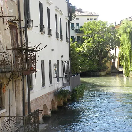 Portico Oscuro Deluxe - Centro Appartamento Treviso